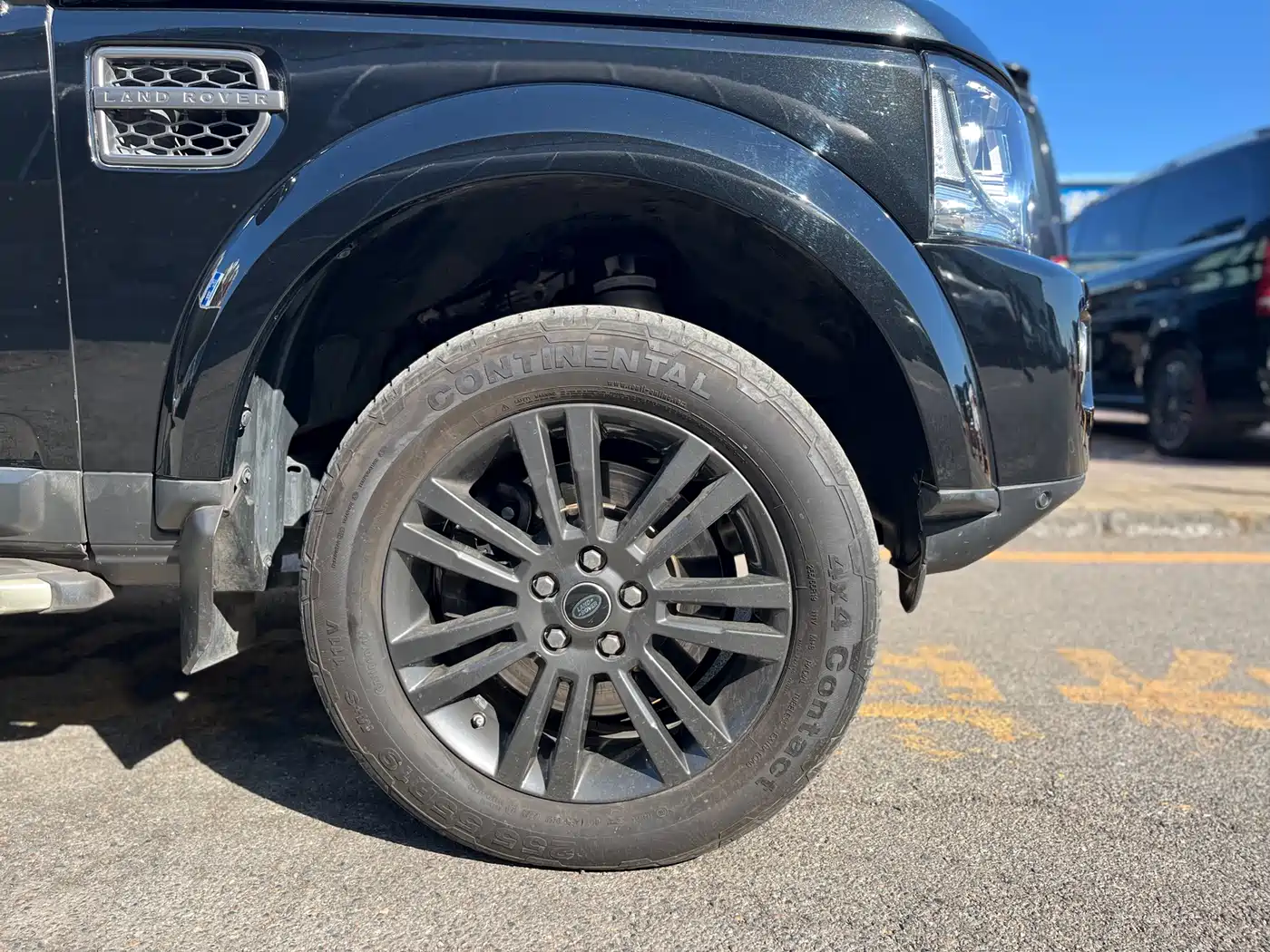 Land Rover Discovery 2016 3.0 SC V6 HSE фото 23