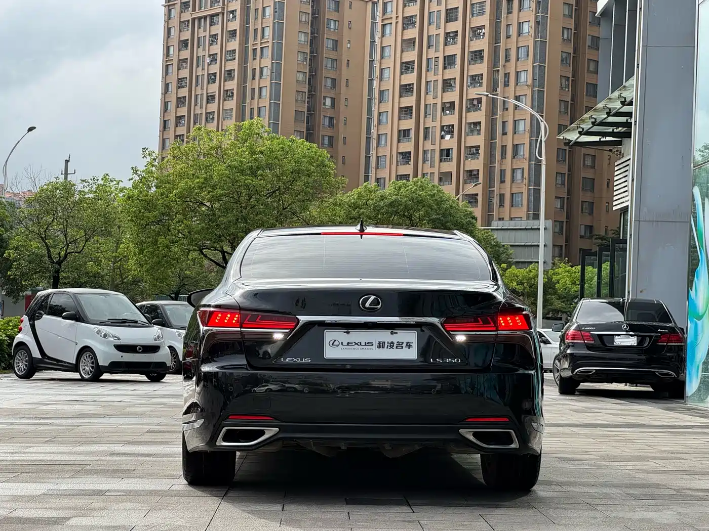Lexus LS 2018 350 Excellence Edition China V фото 5