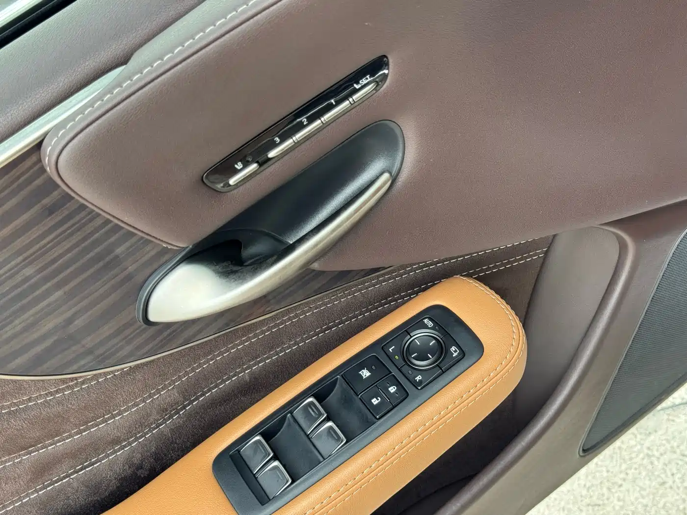 Lexus LS 2018 350 Excellence Edition China V фото 14