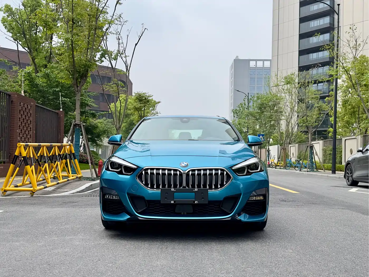 BMW 2 Series (Import) 2023 225i 4-Door Coupe M Sport Package фото 2