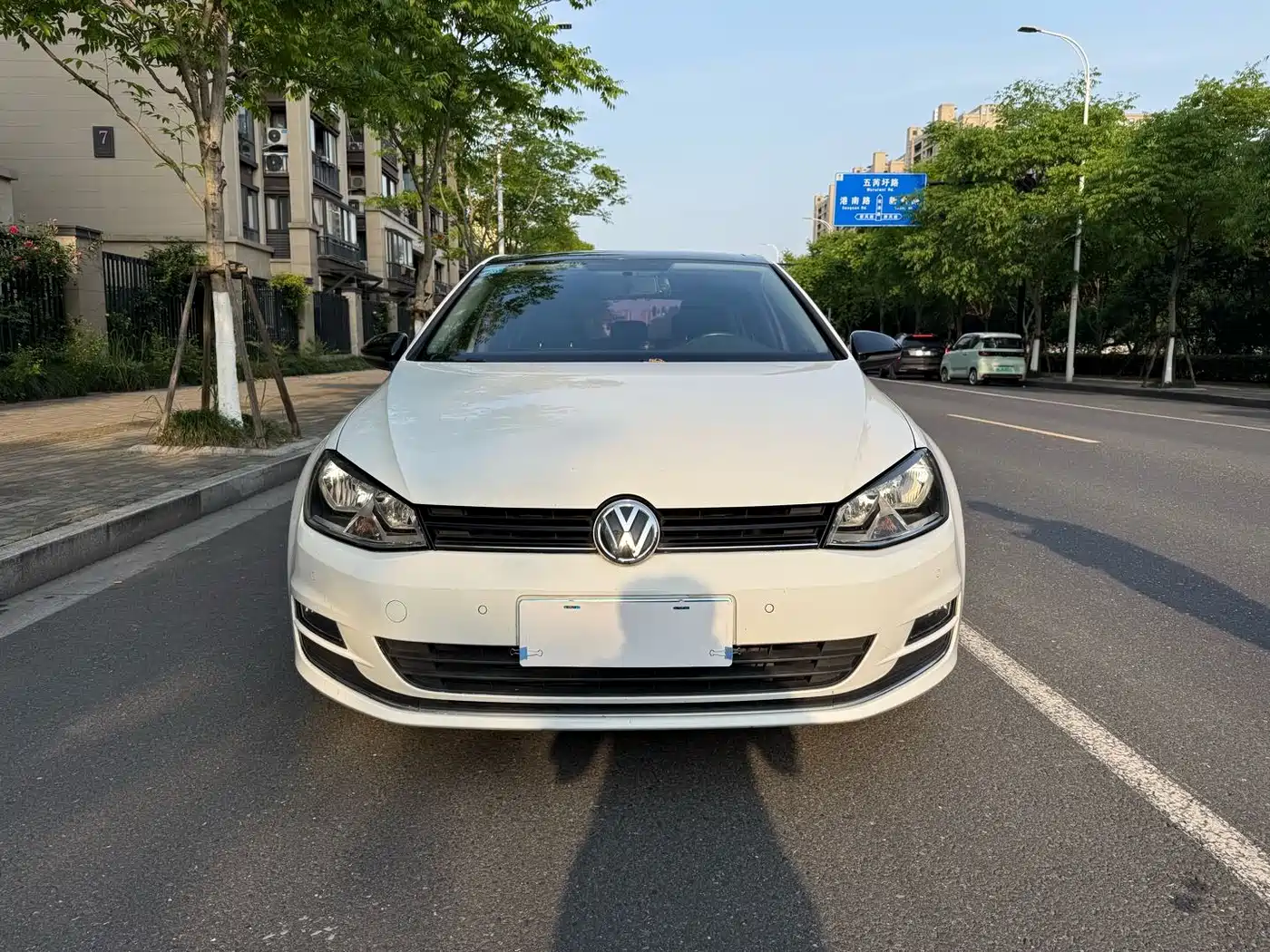 Volkswagen Golf 2017 230TSI Auto Comfort Millionth Anniversary Edition фото 2