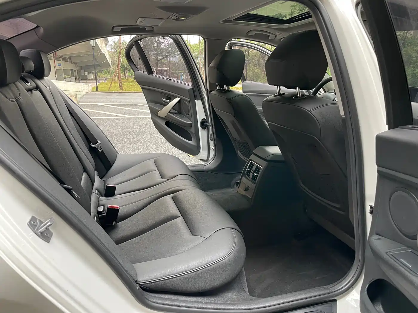 BMW 3 Series 2016 320Li Progressive фото 13