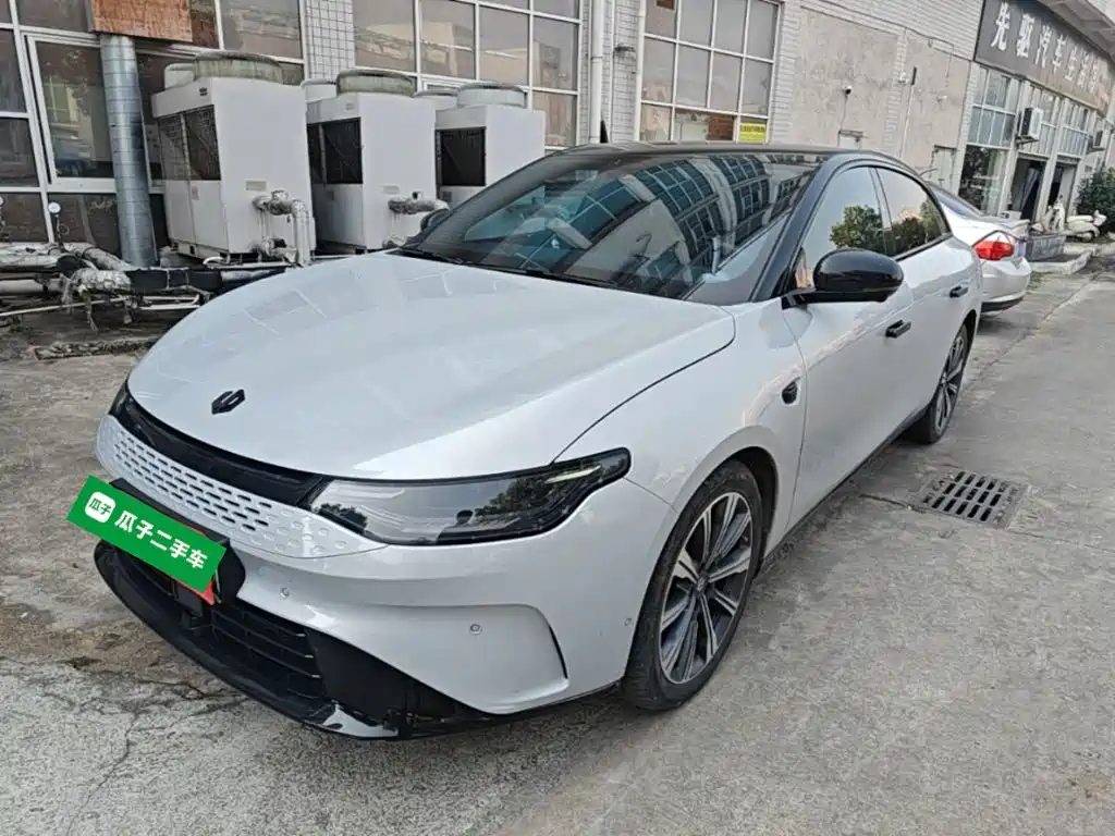 Similar car
