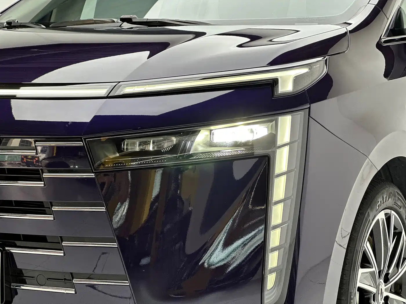 GAC TRUMPCHI E8 NEW ENERGY