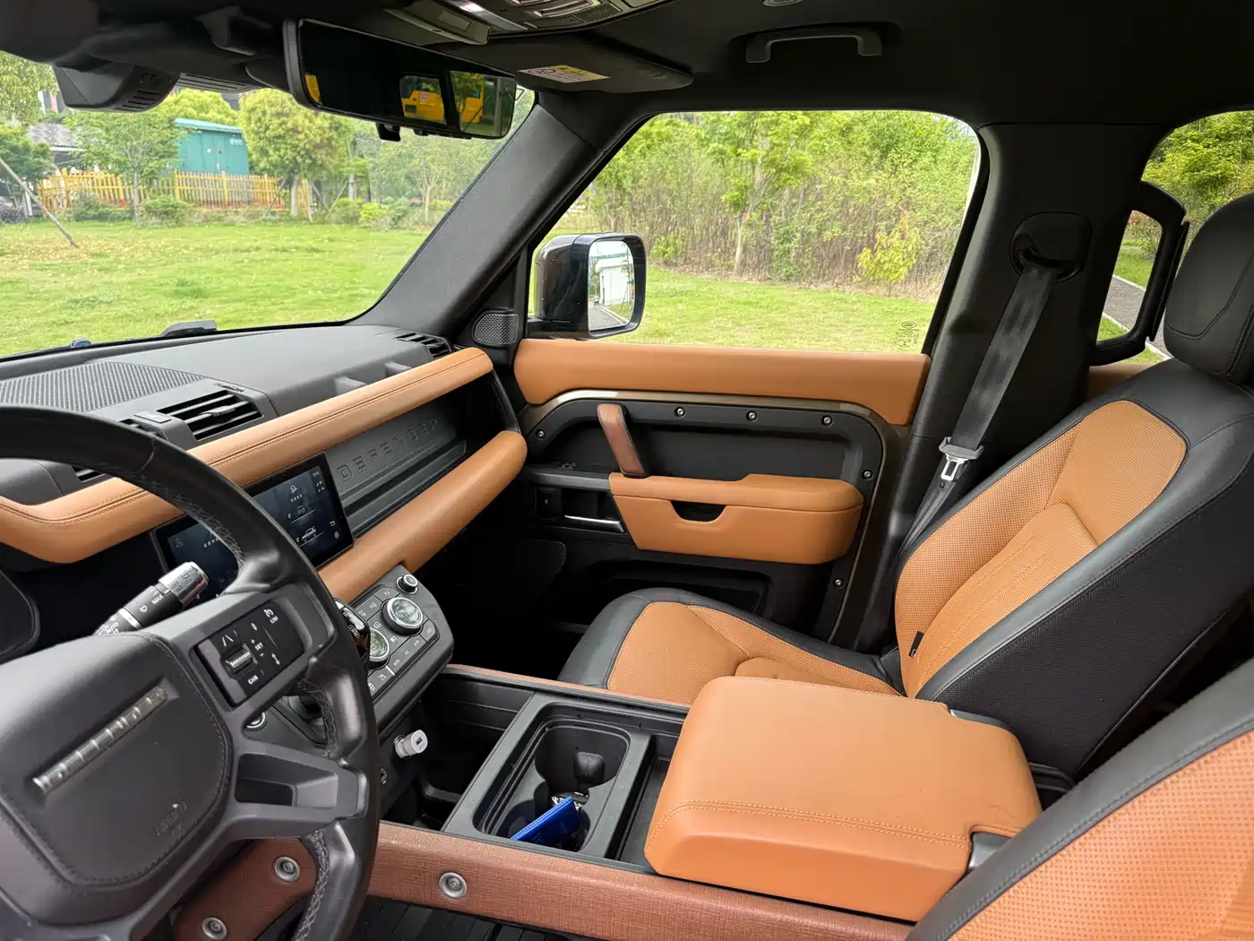 Land Rover Defender 2020 Model 110 P400 X фото 9
