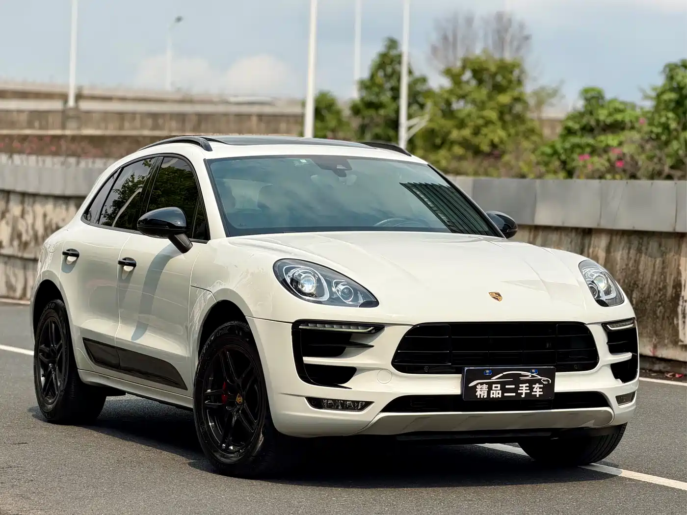 Porsche Macan 2017 Macan 2.0T фото 3