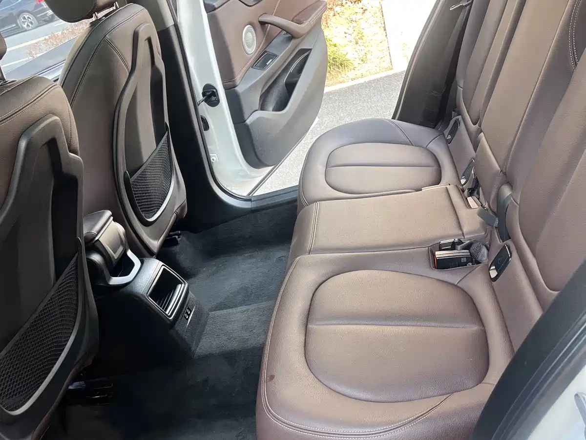 BMW X1 2022 sDrive20Li Fashion фото 17