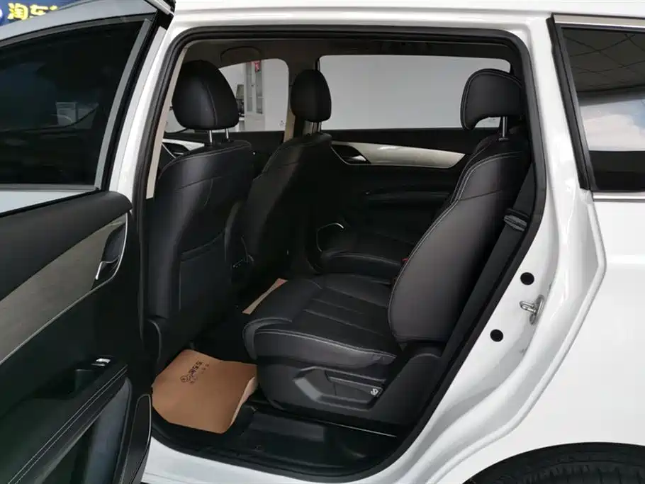 BYD Song MAX 2021 Upgrade 1.5T Automatic Premium Edition 6-Seater фото 11