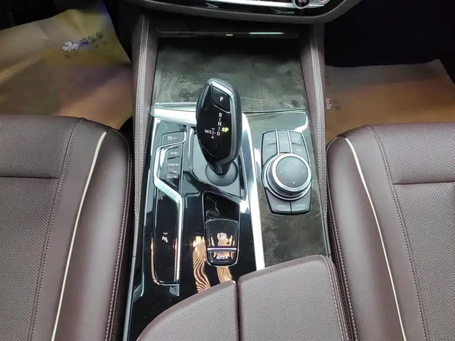 BMW 5 Series 2022 Facelift 525Li M Sport Package фото 16