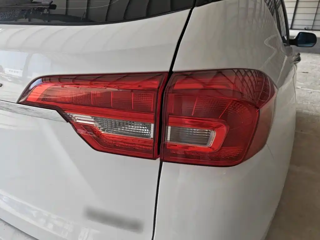 Photo 8 - Haval M6