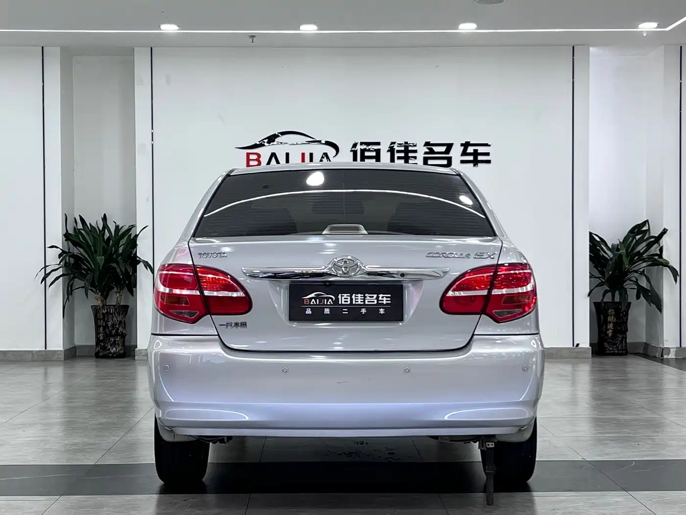 Toyota Corolla 2013 1.6L Automatic Excellence Edition фото 5