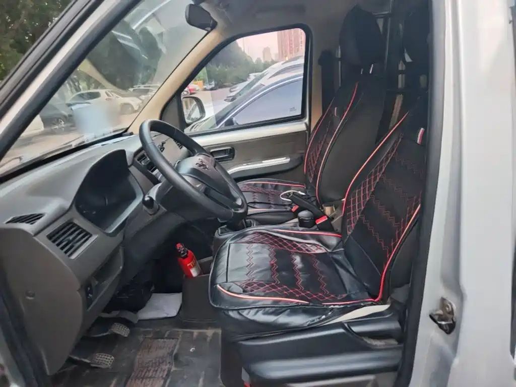 Wuling Motors Wuling Rongguang S 2023 2021 Model 1.2L Basic Enclosed Van 2-Seater LSI