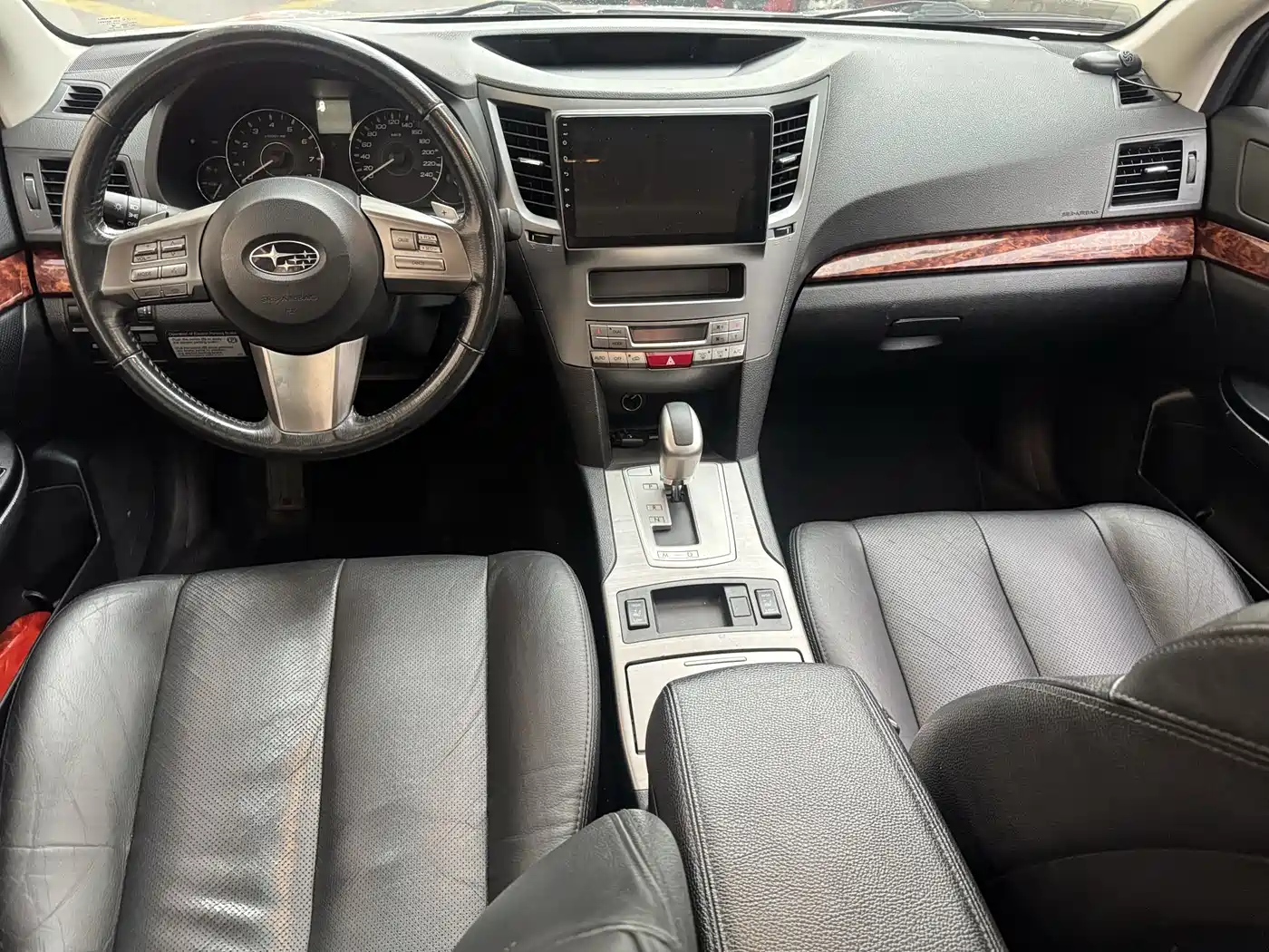Subaru Outback 2011 2.5i Luxury Navigation Edition фото 5