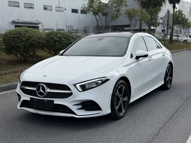 MERCEDES-BENZ A CLASS