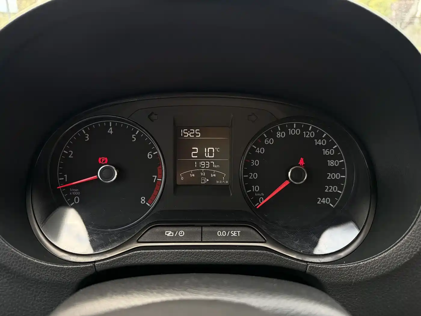 Volkswagen Polo 2016 1.4L Manual Trend фото 6