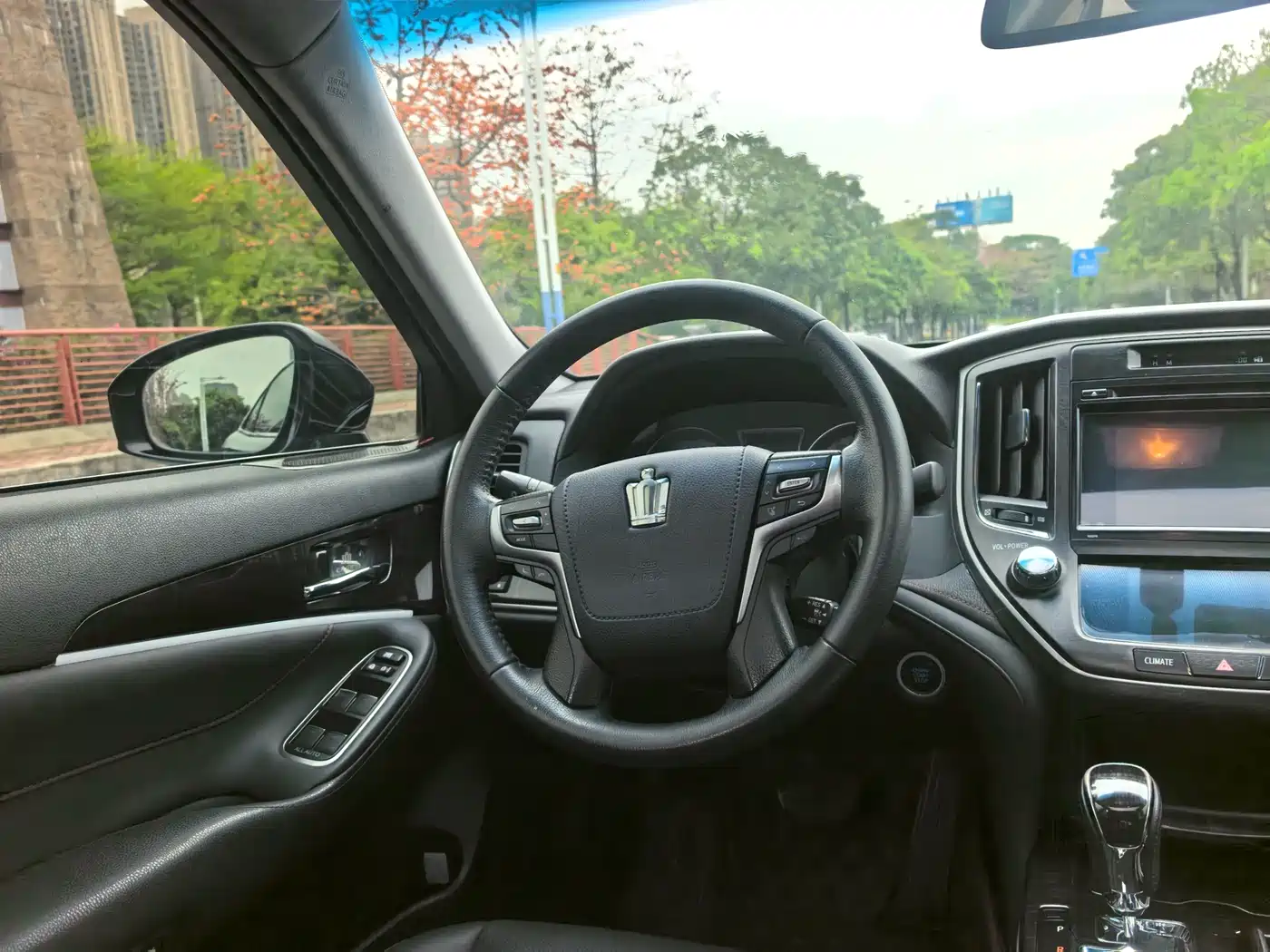 Toyota Crown 2015 2.0T Fashion фото 7