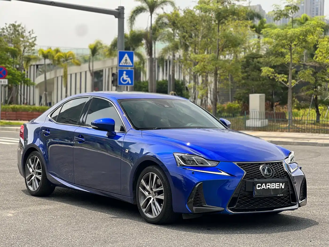 Lexus IS 2019 2017 300 F SPORT