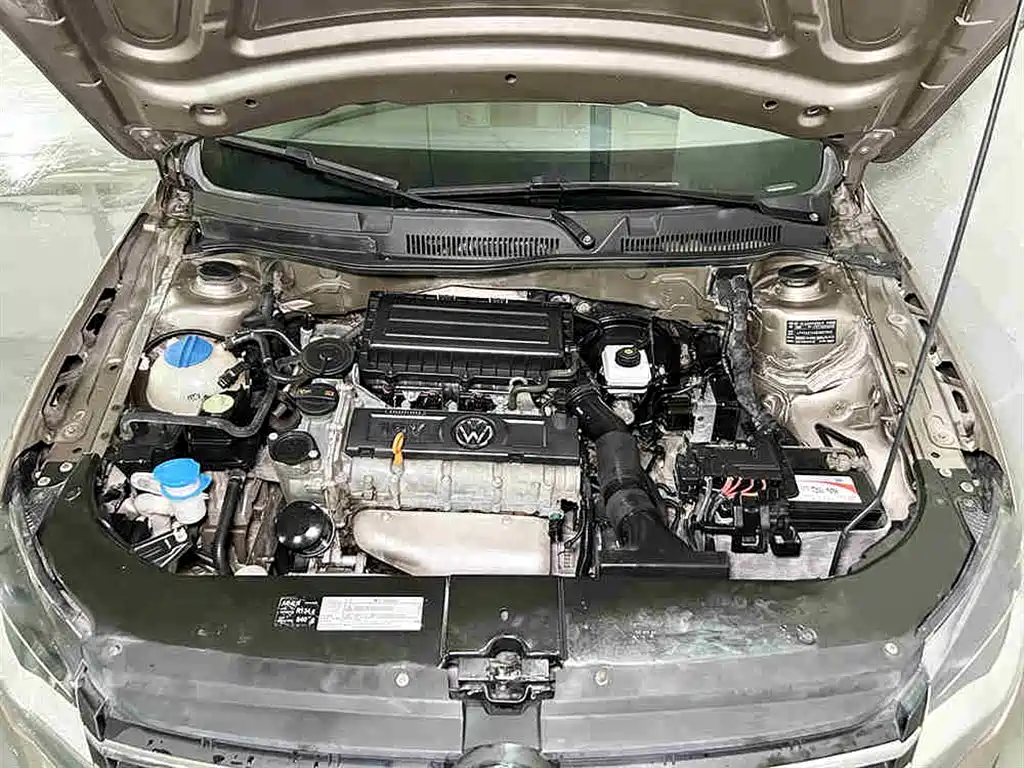 Volkswagen Bora 2013 2013 1.6L Automatic Comfort Model