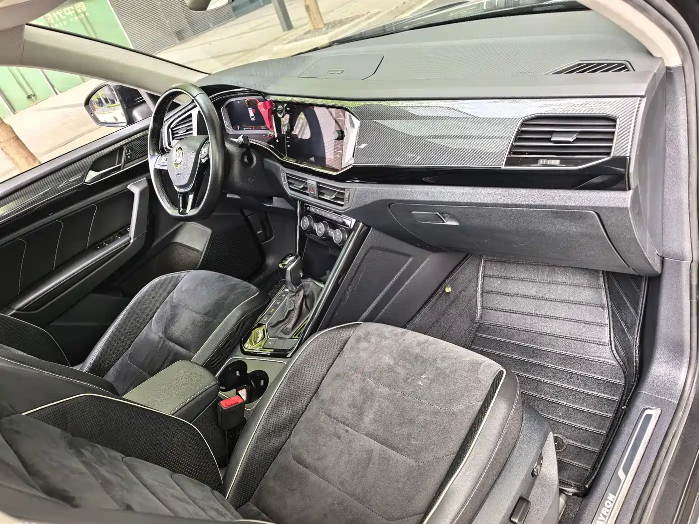 Volkswagen Tayron 2019 330TSI 2WD Premium China VI фото 10