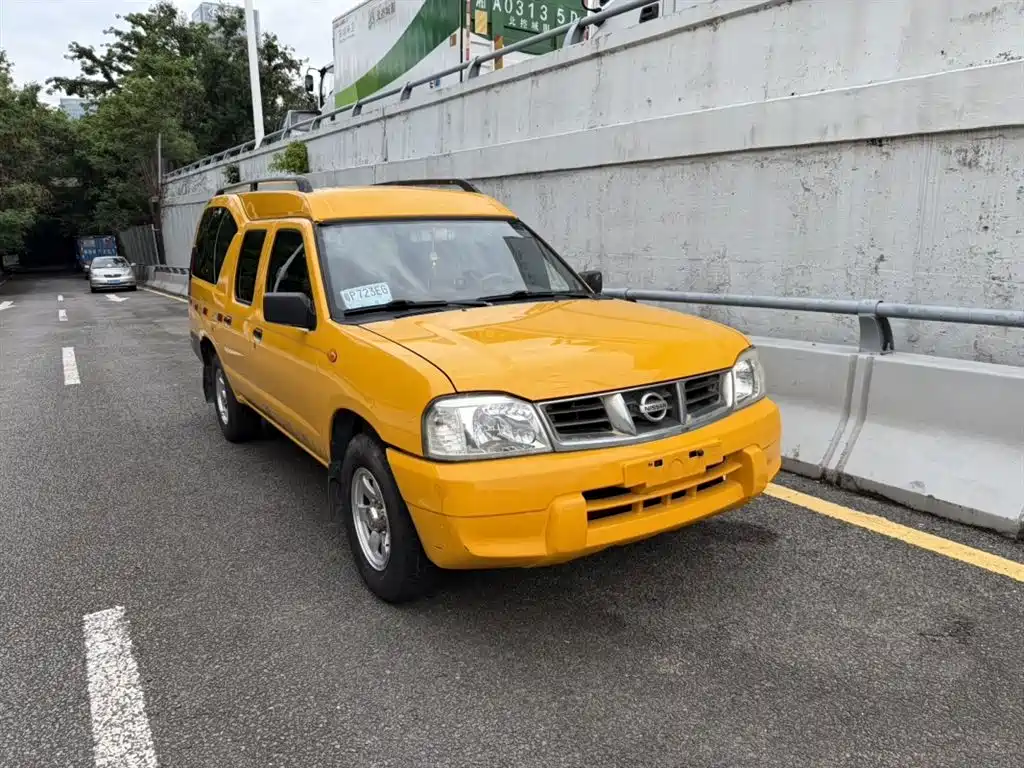 Nissan ZN Van 2011 2011 2.4L 2WD Premium 5-seater ZN6493