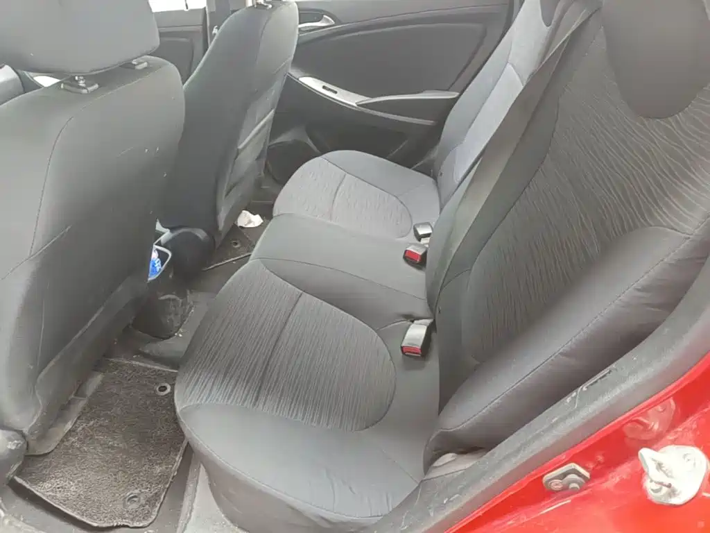 Hyundai Reina 2015 2014 Model 1.4L Automatic GLX