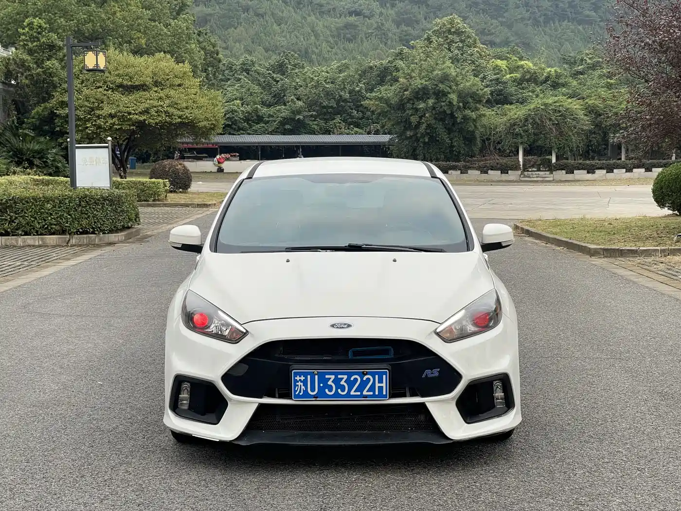 Фото 2 - Ford Focus