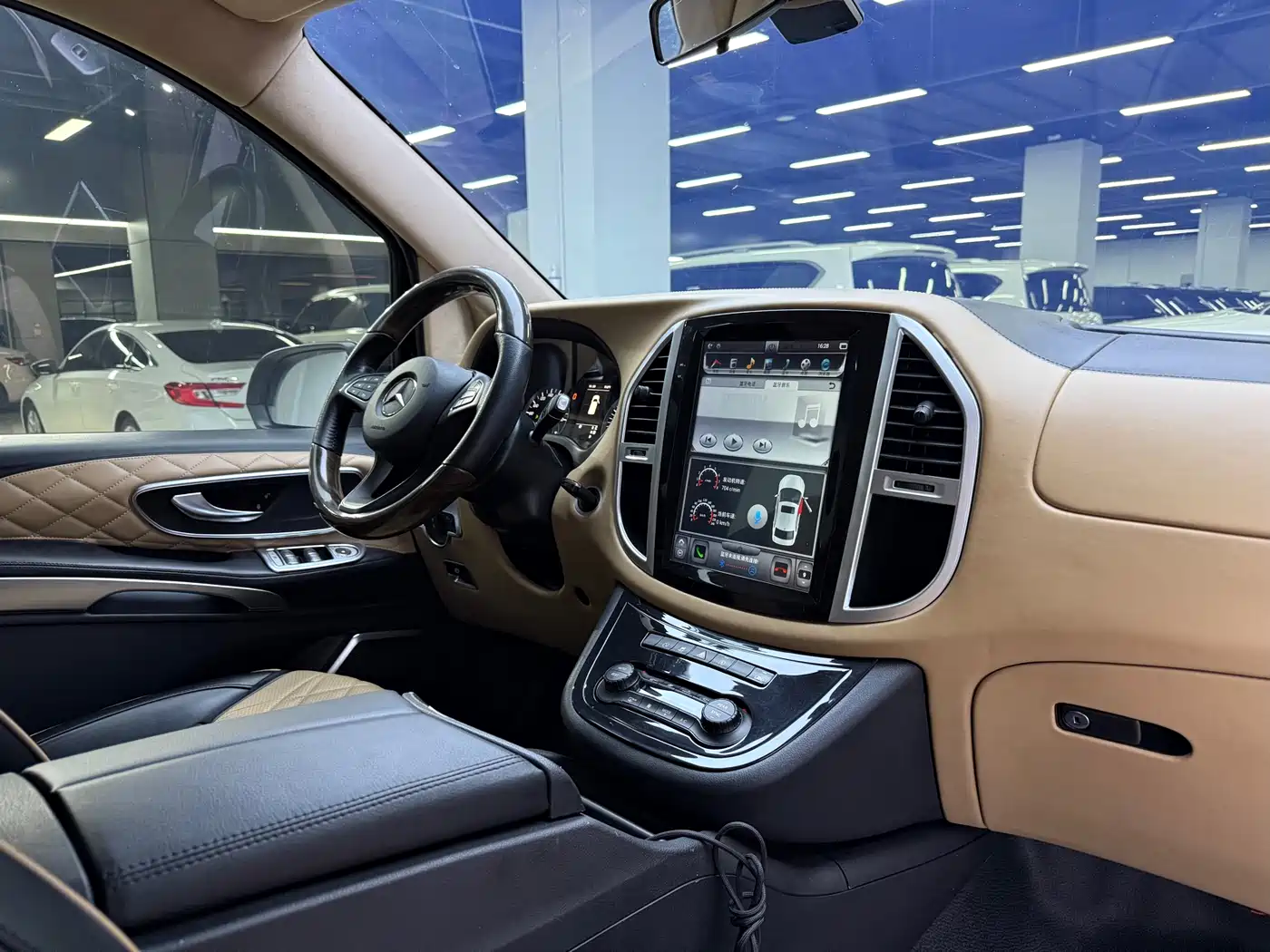 Mercedes-Benz Vito 2016 2.0T Elite Edition фото 9