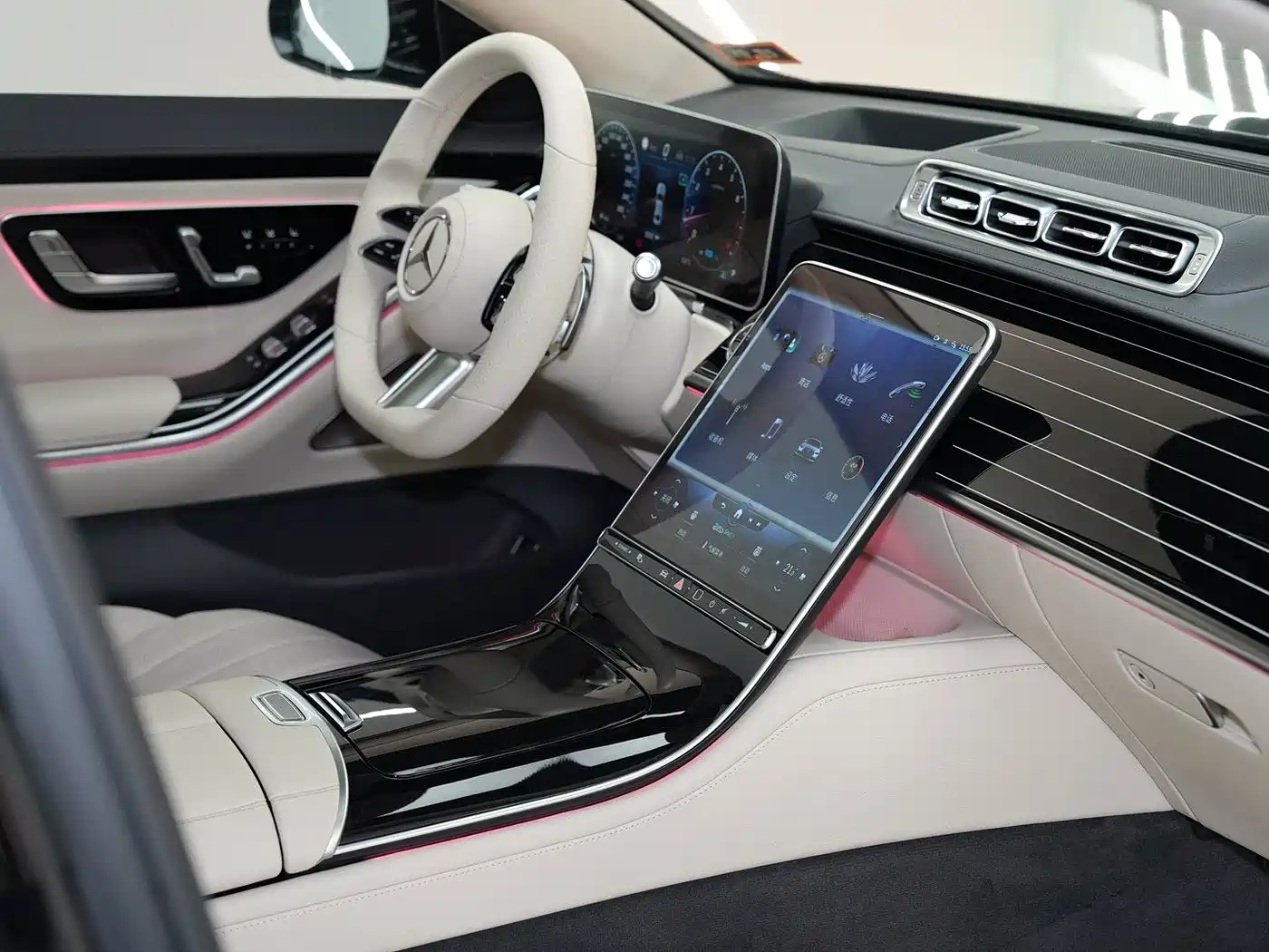 MERCEDES-BENZ S CLASS