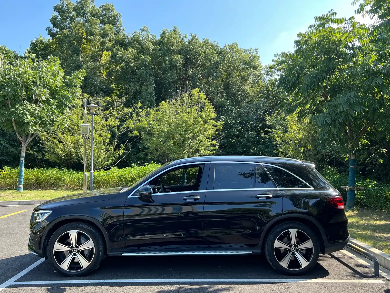 Фото 4 - Mercedes-Benz GLC