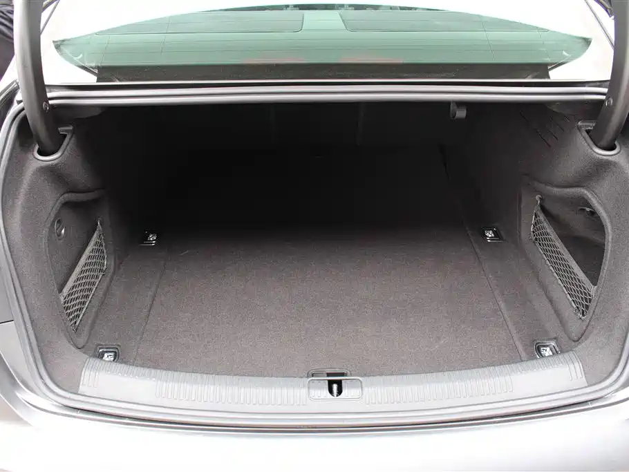 Audi A4L 2024 40 TFSI quattro RS Kit Speed Edition фото 14