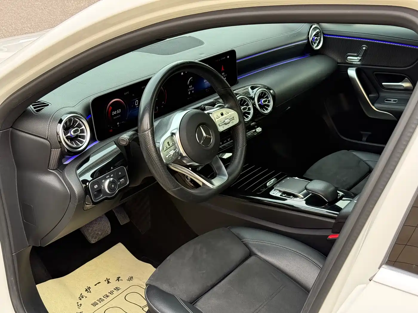 Mercedes-Benz A-Class 2020 A 200 L Sport Sedan фото 7