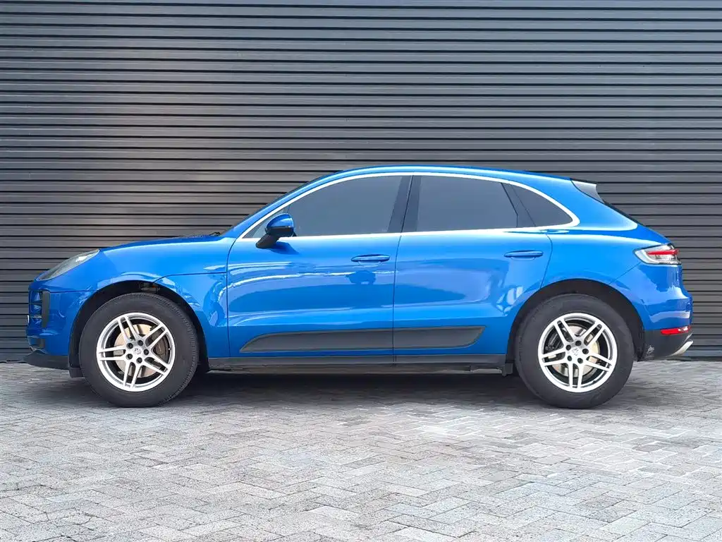 Porsche Macan 2018 Macan 2.0T фото 4