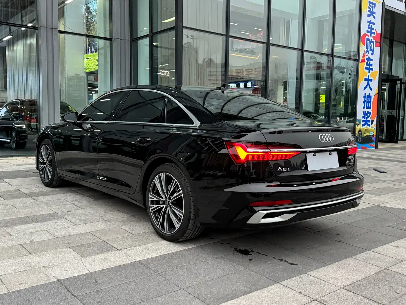 Audi A6L 2024 45 TFSI quattro Premium Dynamic фото 5