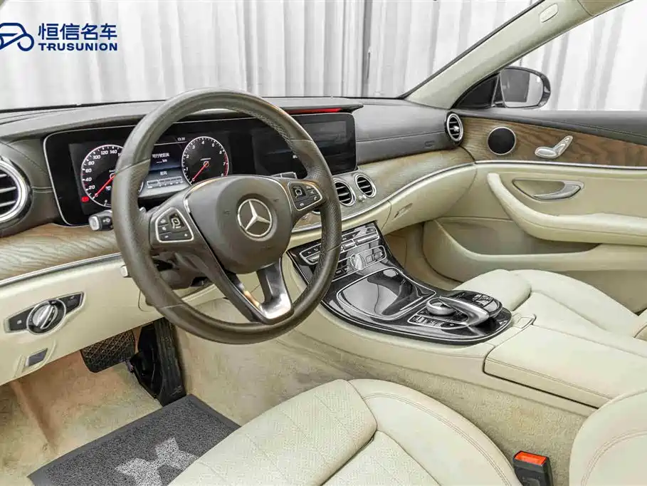 Mercedes-Benz E-Class 2018 E 200 L фото 12