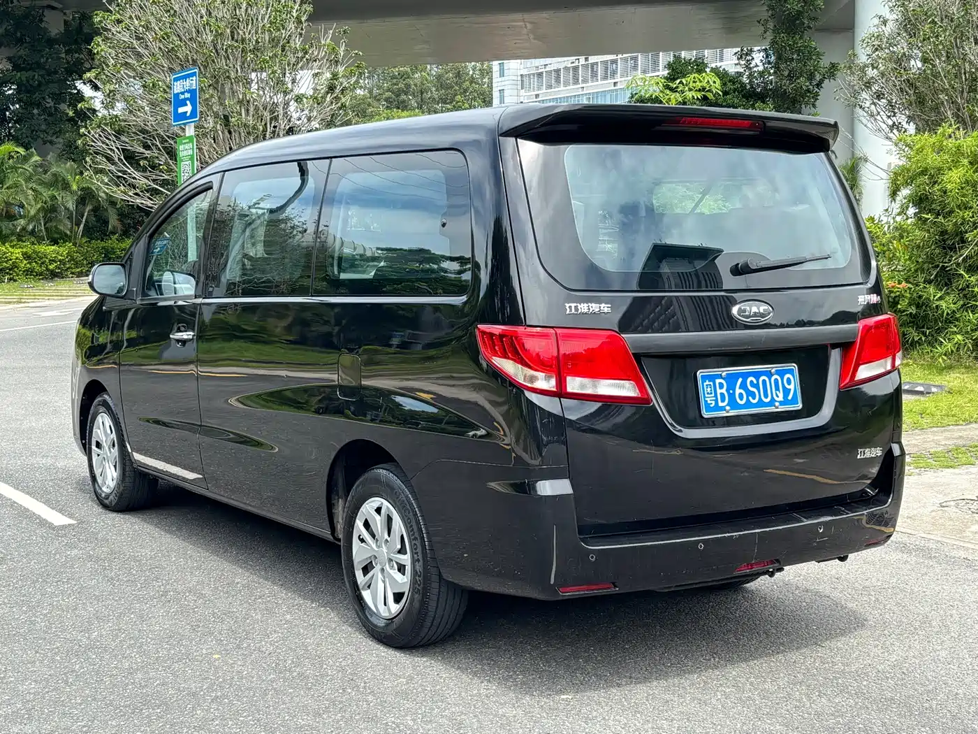JAC Refine Refine M4 2023 2022 2.0CTI Diesel Manual Stylish