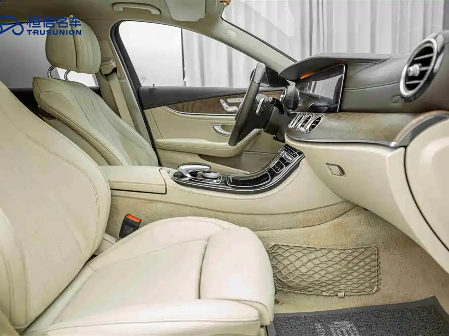 Mercedes-Benz E-Class 2018 E 200 L фото 15