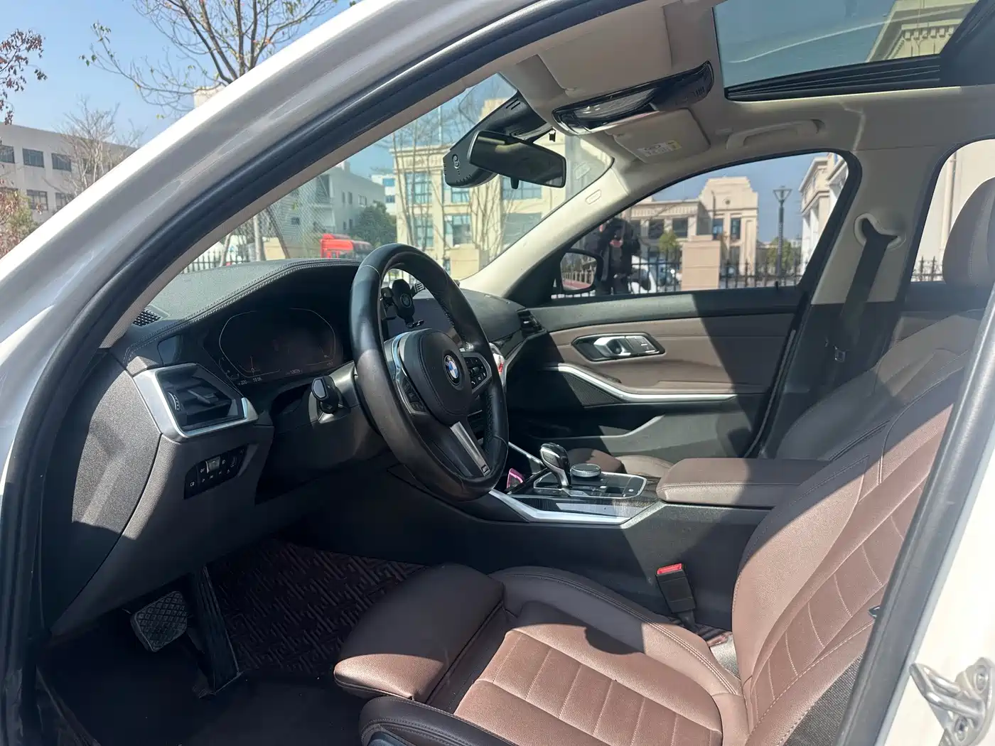 BMW 3 Series 2021 325i M Sport Package фото 4