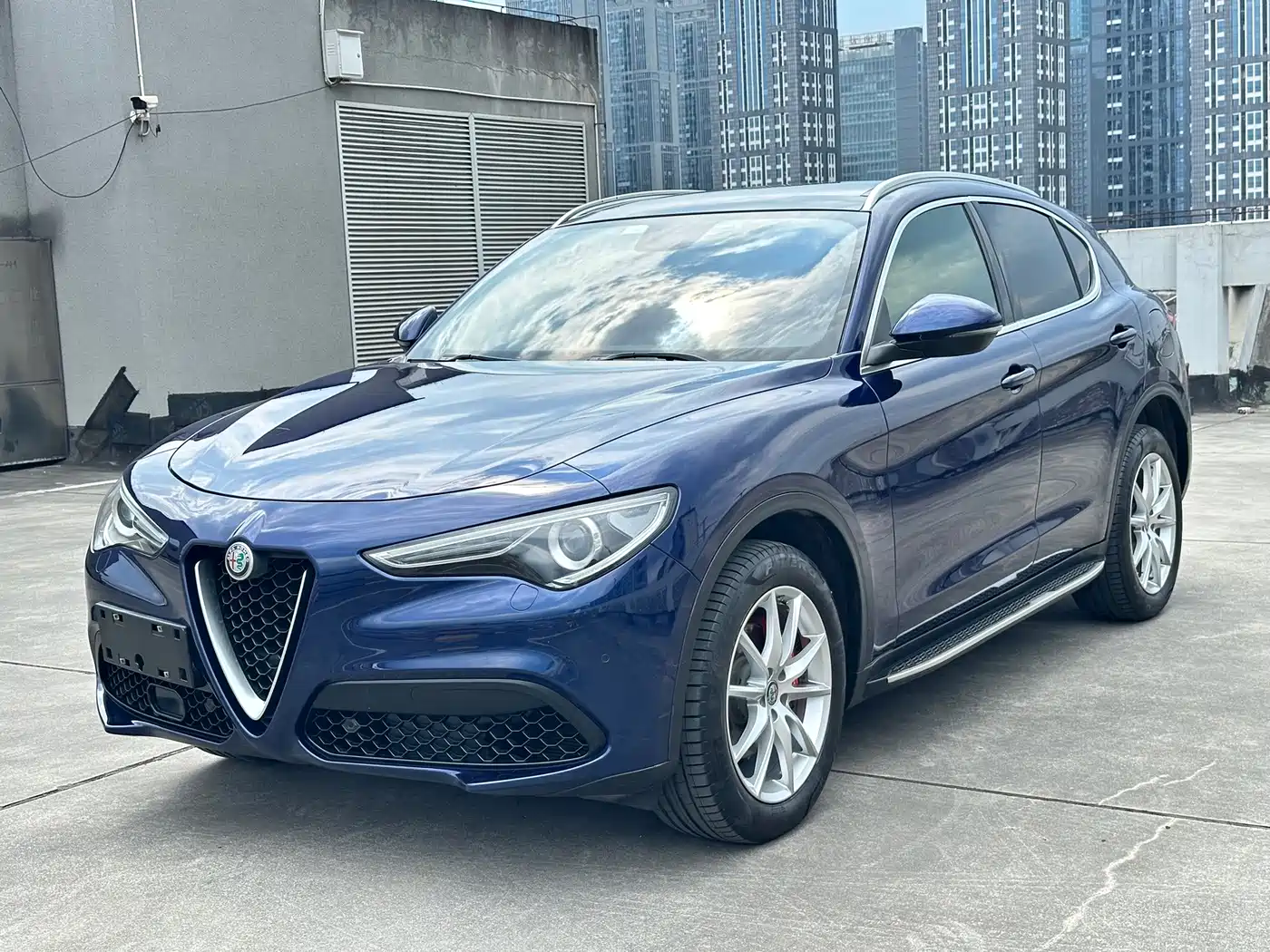 Alfa Romeo Stelvio 2018 2017 2.0T 280HP Luxury