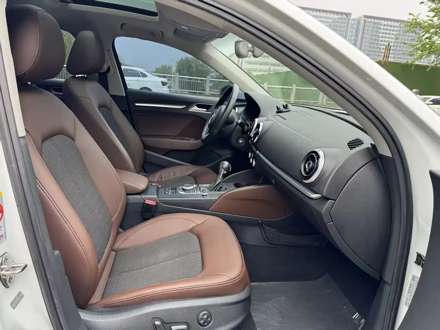 Audi A3 (Import) 2014 Limousine 40 TFSI S line Comfort фото 11