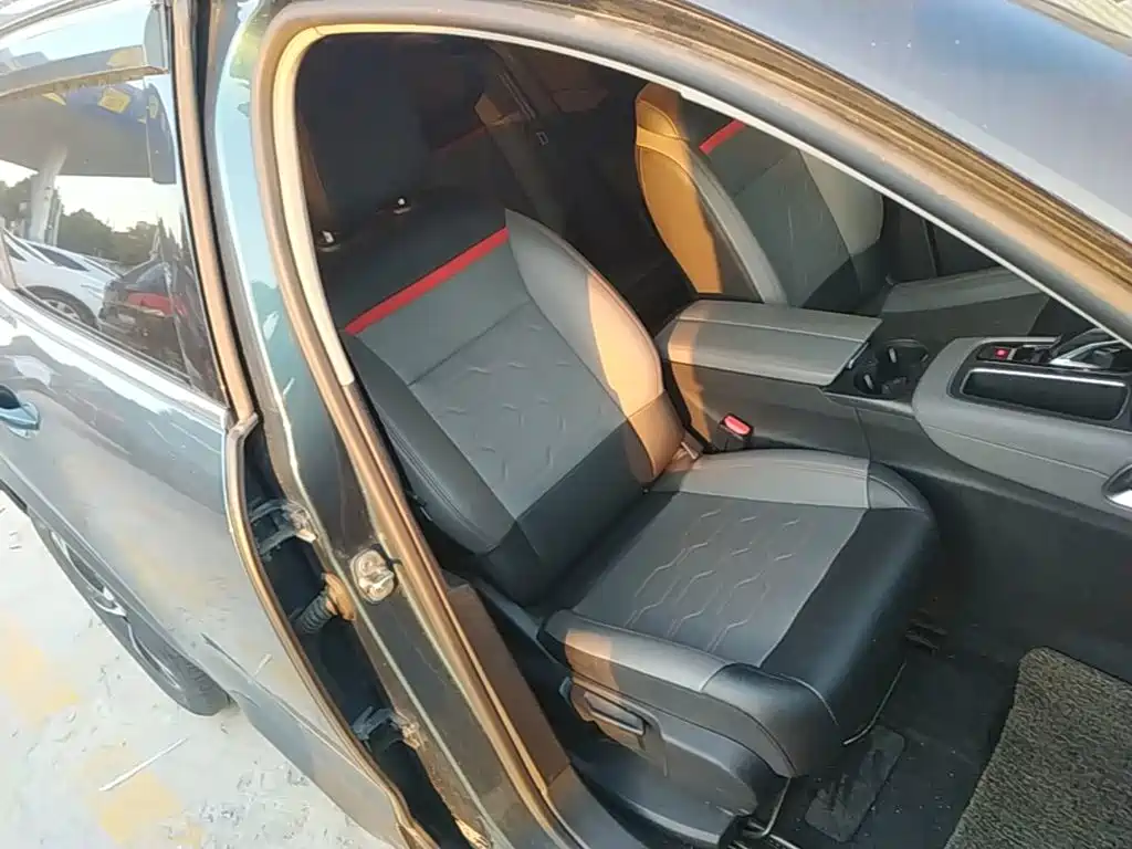 Photo 25 - Citroën Tianyi C5 AIRCROSS