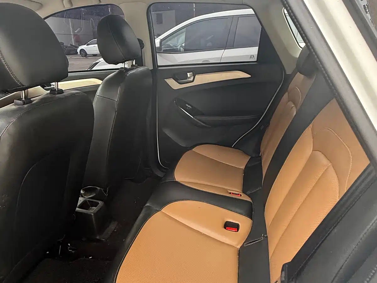 NEZHA AUTOMOBILE NEZHA N01