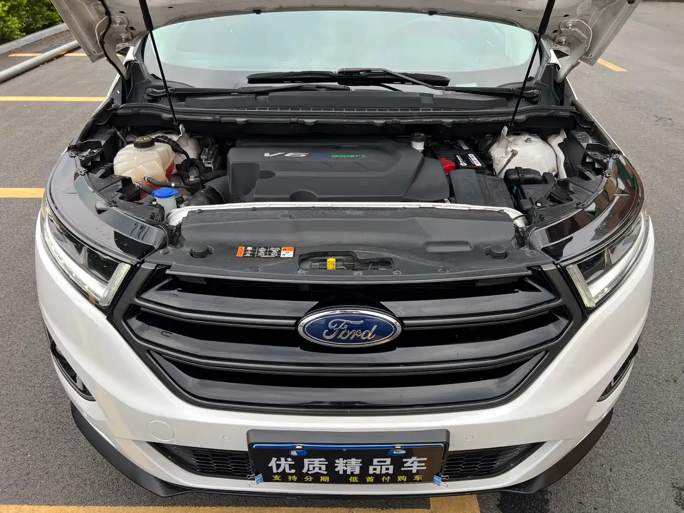 Фото 25 - Ford Edge