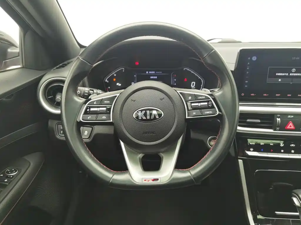 صورة 11 - Kia K3