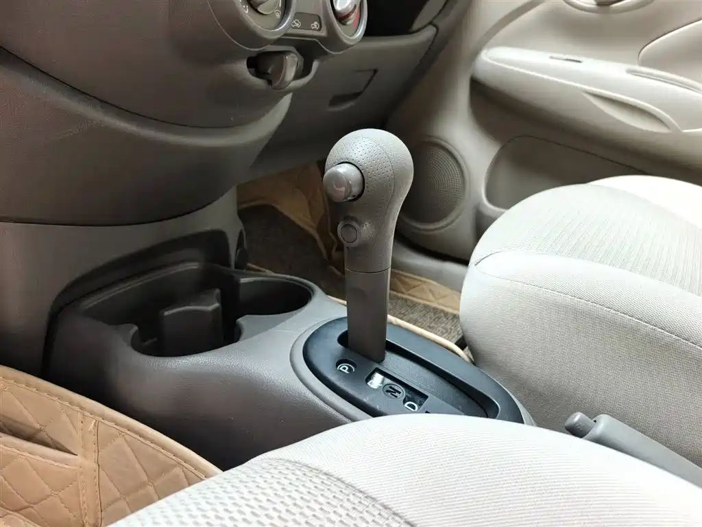 Nissan Sunny 2013 2011 1.5XE CVT Comfort Edition