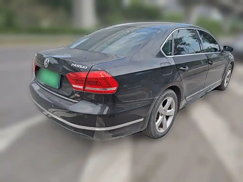 Photo 4 - Volkswagen Passat