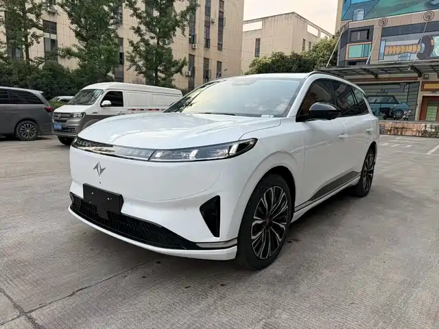 Dongfeng Yipai eπ008 2026