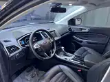 Фото 8 - Ford Edge