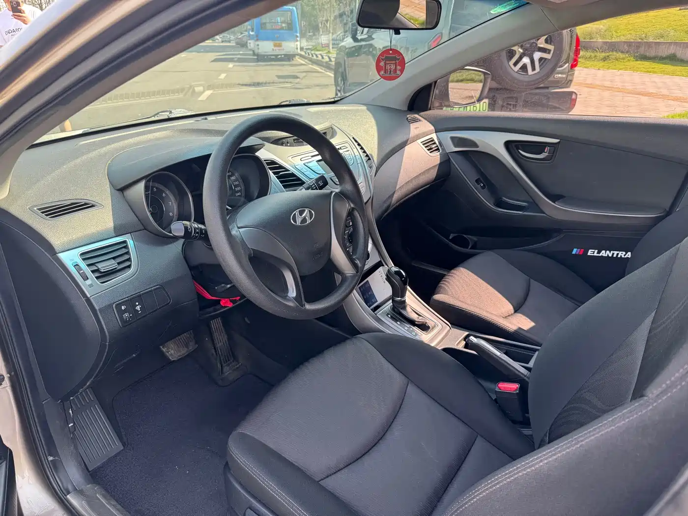 Hyundai Langdong 2015 1.6L Auto Trend фото 7