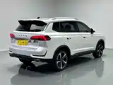Фото 15 - Roewe RX5 MAX