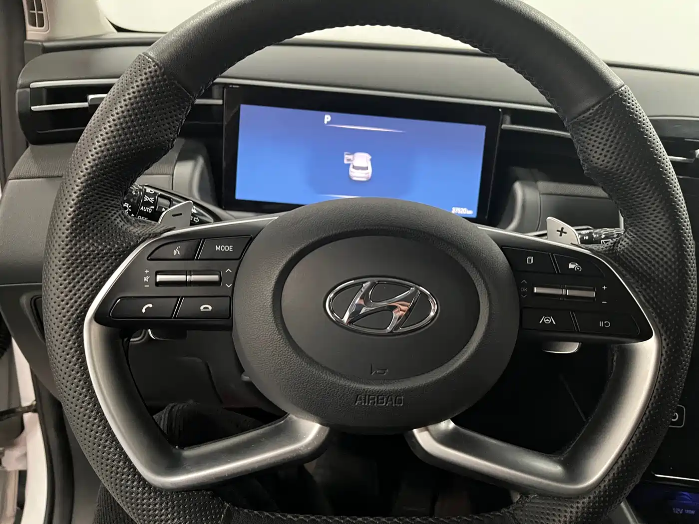 Hyundai Tucson 2023 Tucson L 1.5T Automatic 2WD LUX Premium Edition фото 13